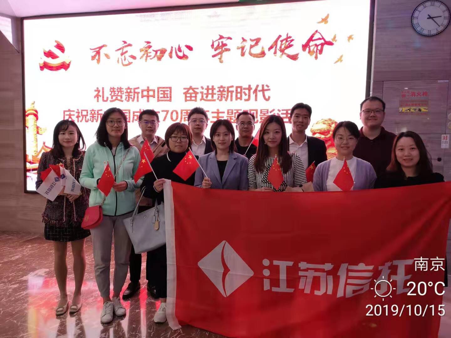 9a43e2cfb0e98a362da14cdf602d565.jpg 9a43e2cfb0e98a362da14cdf602d565.jpg